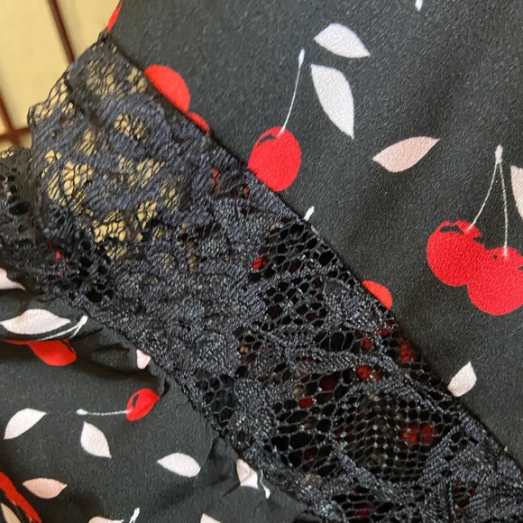 Lane Bryant black with cherry motif lace bell sleeve blouse with two lace panels - Picture 2 of 6